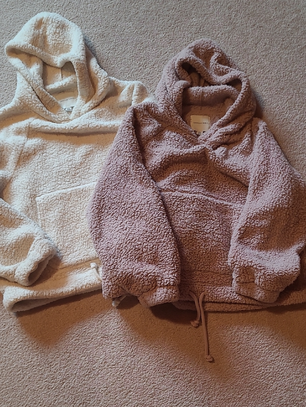 American Eagle Cozy Sherpa Hoodie - Cream and Mauve